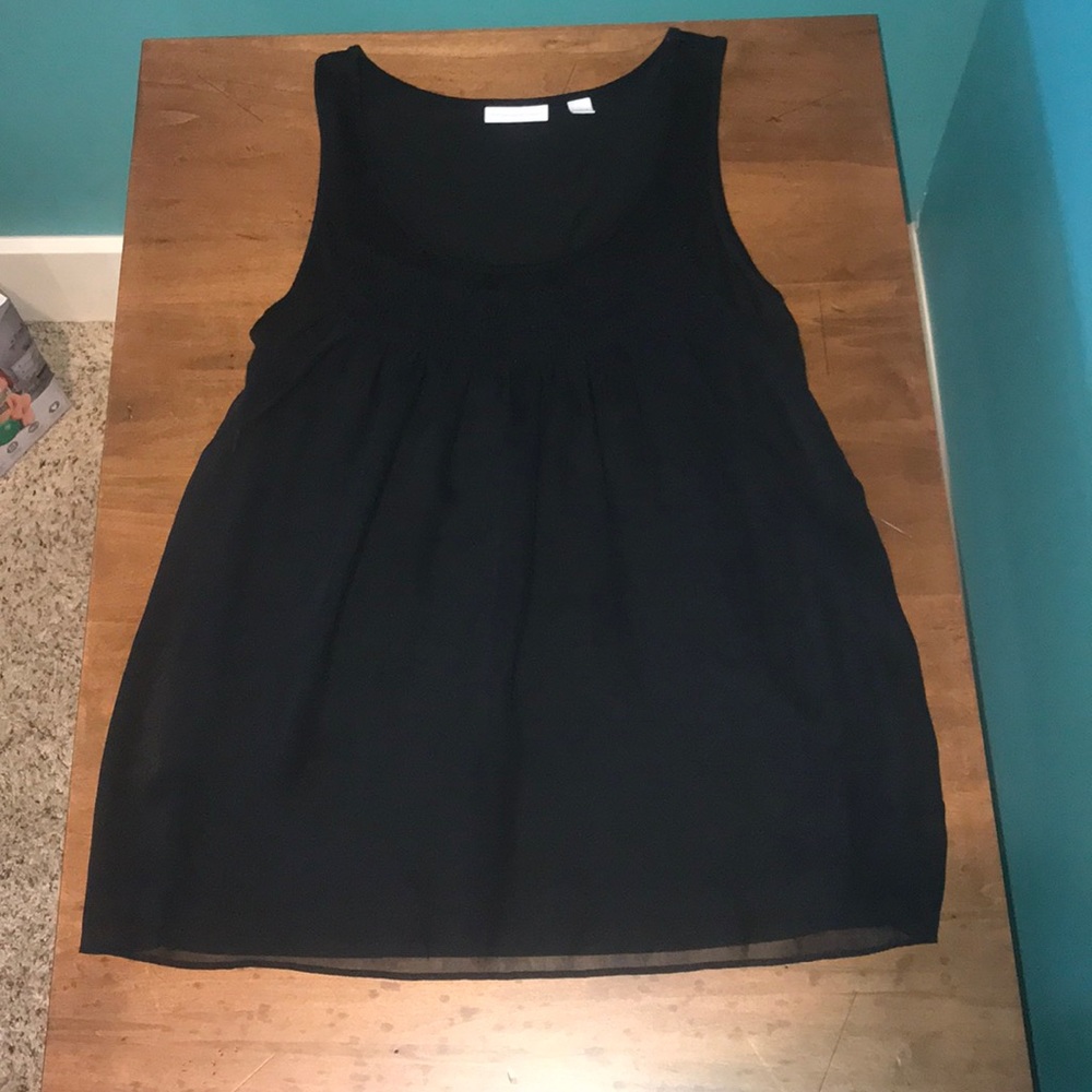 Black flowy tank top